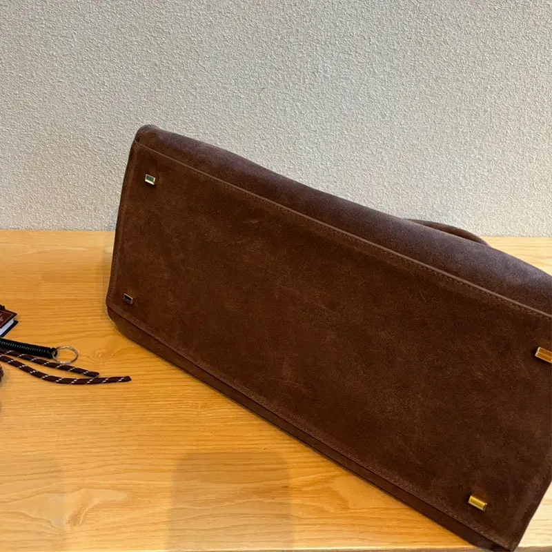 Suede Luxury Design Tote Large Capacity Commuting Bag High Quality Fashion Briefcase Handbag Ladies Versatile Shopping Travel