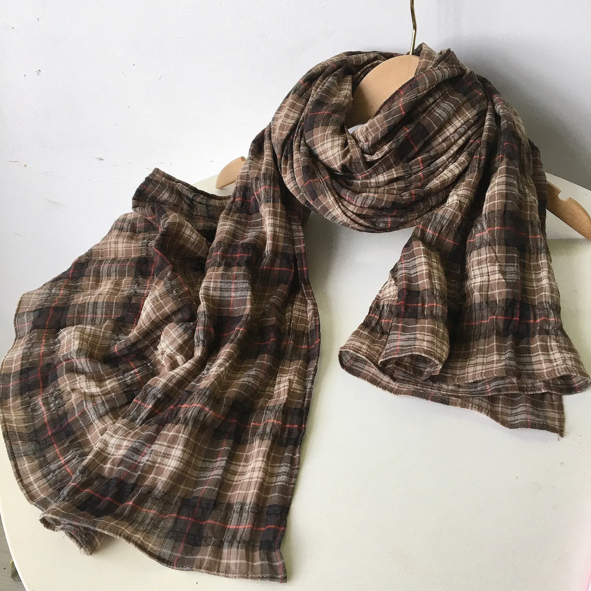 Color: Brown, Ships From: CHINA, Age Range: >8Y - Autumn and winter cotton classic fashionable plaid unisex scarf Couple Scarves