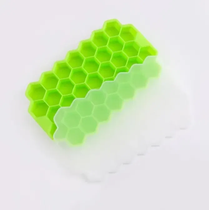 Color: GRAY, Size: M - 4/2/1PCS Silicone Ice Cube Mold 148 Cube Large-capacity Ice Trays Food Grade Ice Maker BPA Free Reusable Ice Maker with Lids
