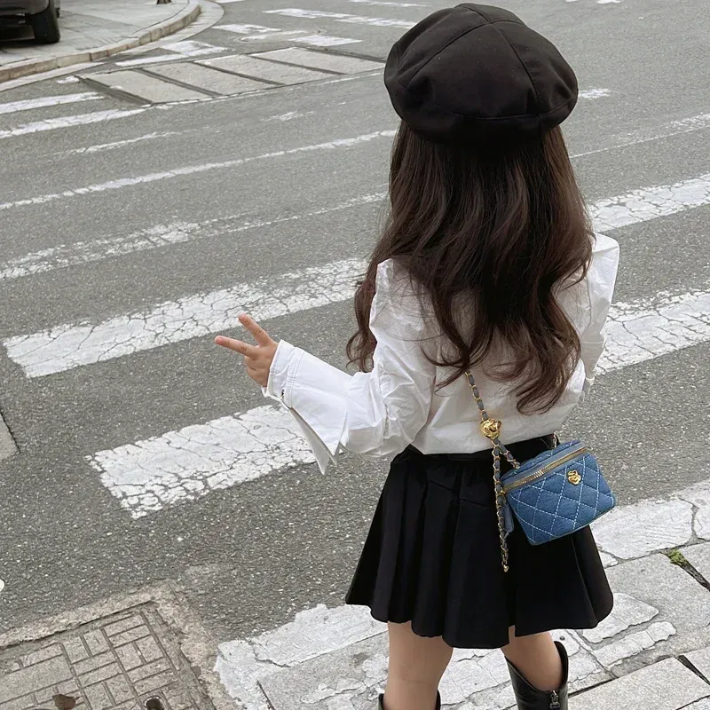 Color: Blue - New Fashion  Children's Bag Girl Baby Lingge Chain Bag Girl Crossbody Bag Handbag Bags For Girls  Free Shipping  Kids Bag