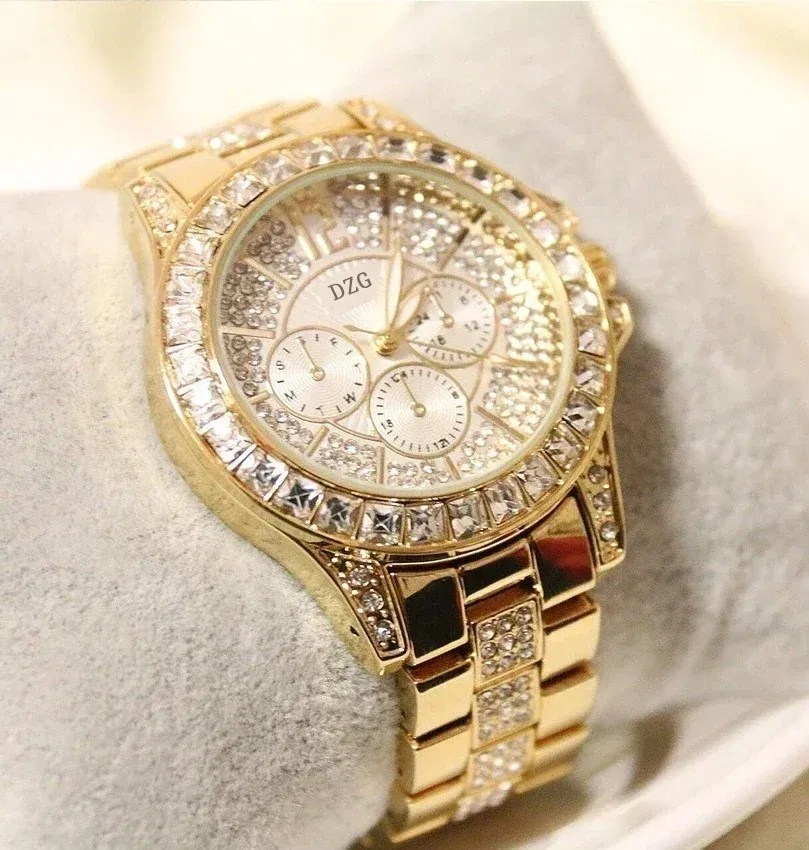 Color: Gold - Fashion Women Watch with Diamond Watch Ladies Top Luxury Brand Ladies Casual Women's Bracelet Crystal Watches Relogio Feminino