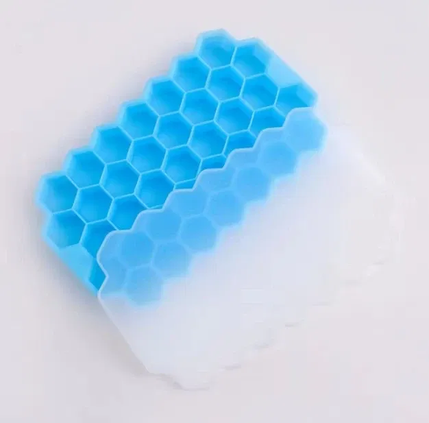 Color: green, Size: S - 4/2/1PCS Silicone Ice Cube Mold 148 Cube Large-capacity Ice Trays Food Grade Ice Maker BPA Free Reusable Ice Maker with Lids