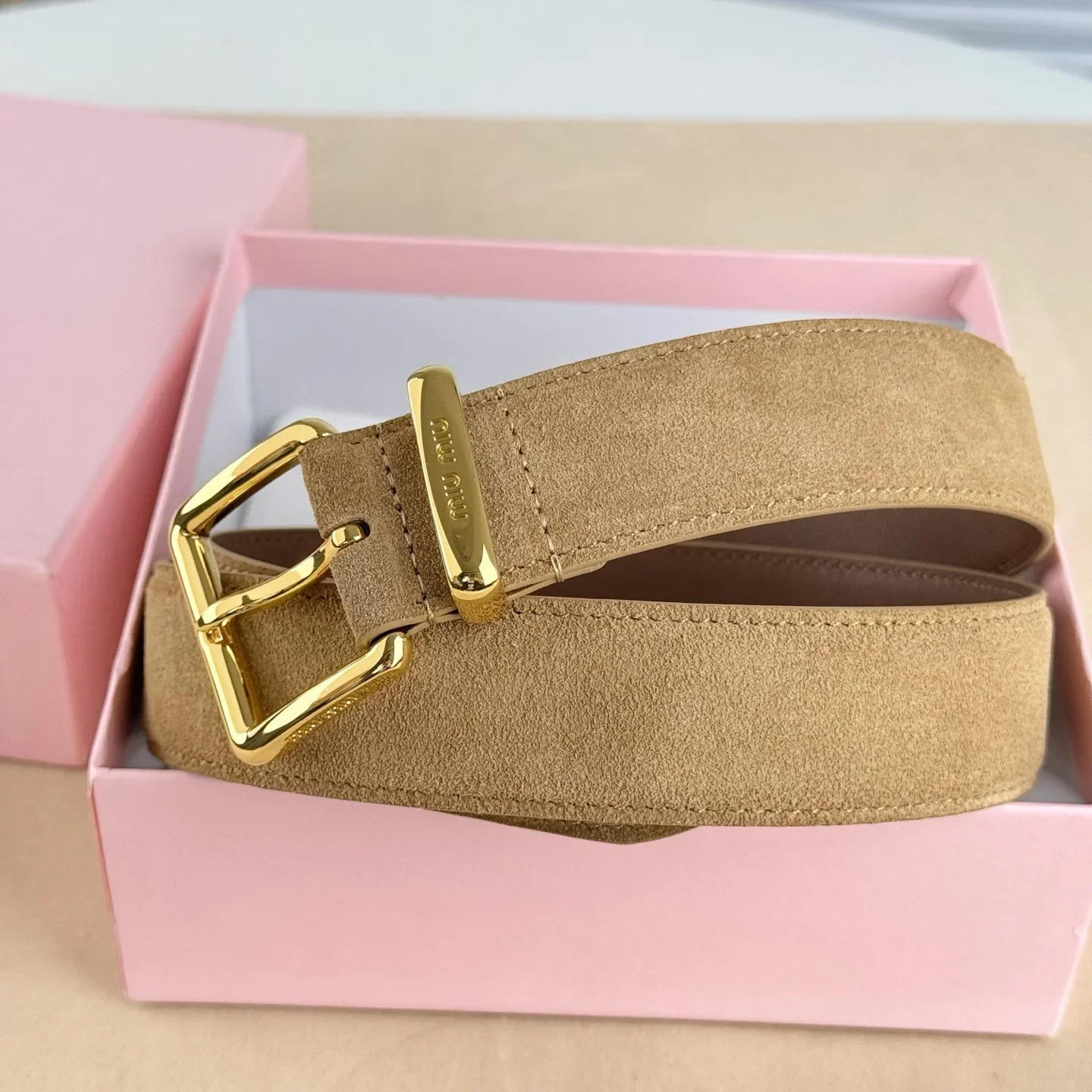 Color: Yellow, Belt Length: 110cm - High-end Gift Simple and Elegant Suede Handmade Belt Metal Buckle Fashion Belt MIU Series Trendy Women's Belt Suede Belt Luxury
