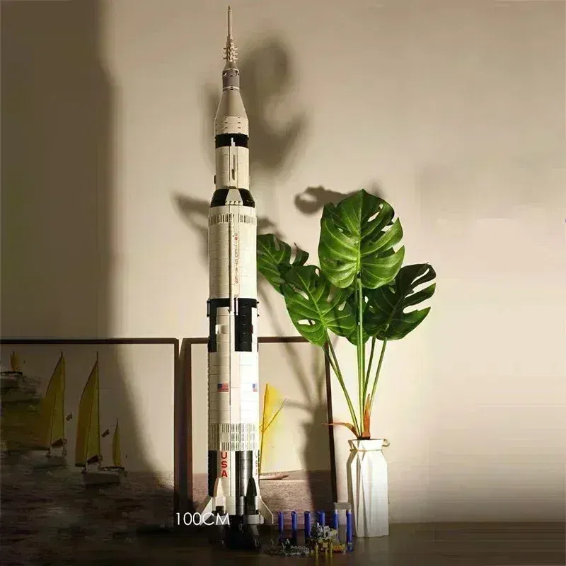 Color: black, Size: S - ZOCO Classic Model The Apollo Saturn V Launch Vehicle Rocket And Launch Pad Fit Building Blocks Kid Education Toys Gifts