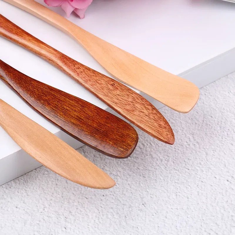 Color: Red - Wooden Marmalade Knife Mask Butter Knife Cheese Dessert Jam Tabeware Dinner Breakfast Toast Bread Thick Handle Knife Kichen Tool