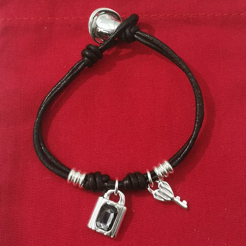 Metal Color: Black Zinc Plated - gift of New Hot Spanish jewelry lightweight luxury jewelry bracelet ladies party exquisite accessories high-quality gifts