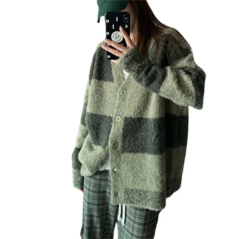 Elegant Plaid Knit Contrast Top for Women