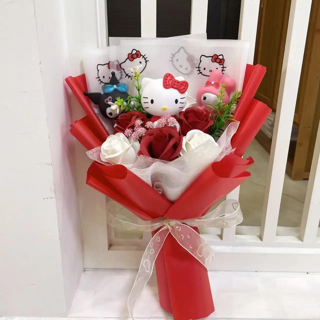 Color: DARK GRAY - Kawaii Hello Kitty Cat Dolls With Artificial Flowers Creative Bouquet Christmas Valentine Birthday Graduation Gifts