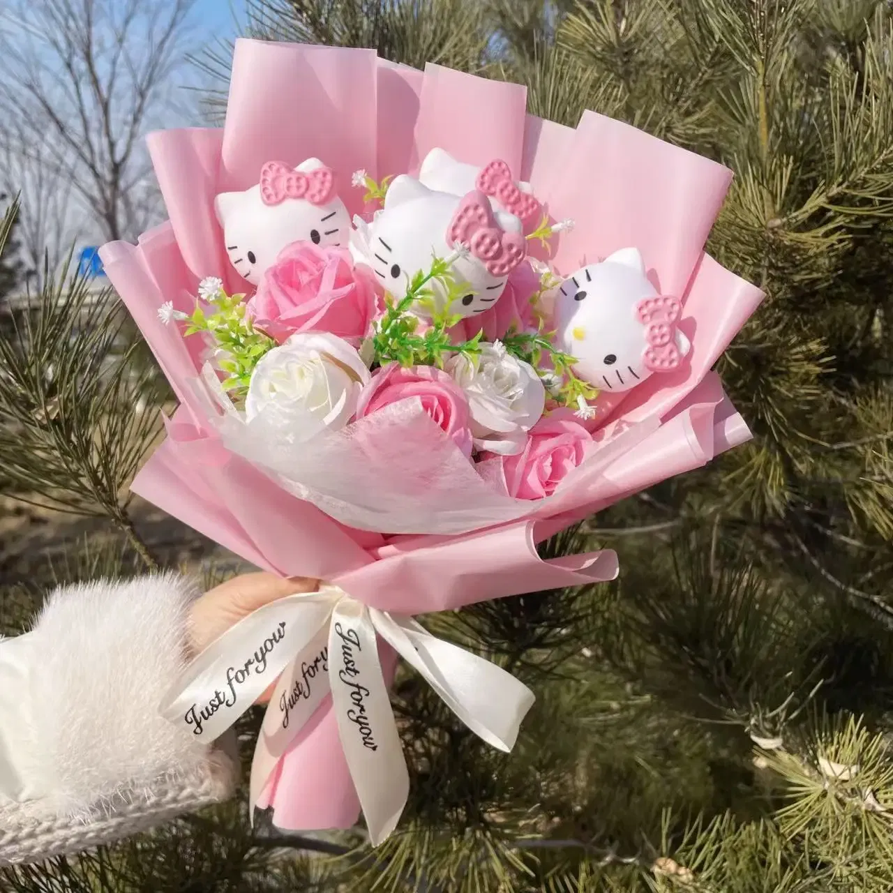 Color: DARK GRAY - Kawaii Hello Kitty Cat Dolls With Artificial Flowers Creative Bouquet Christmas Valentine Birthday Graduation Gifts