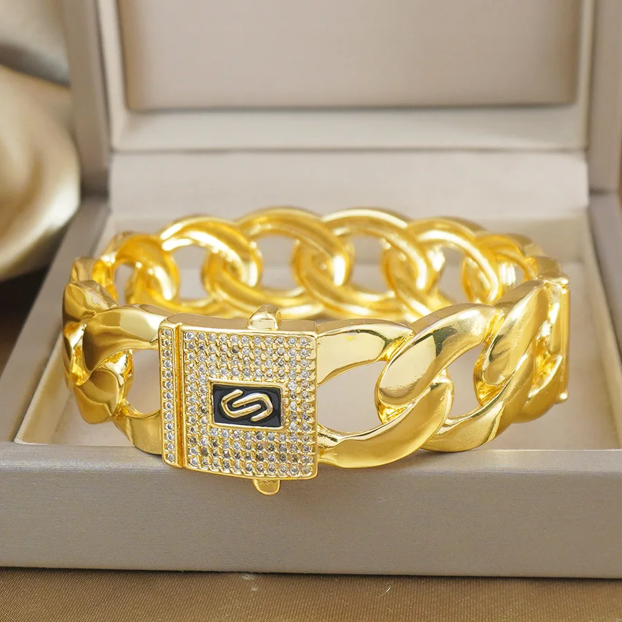 Cuba Chain Neutral Fashion Bracelet, 24K Gold Plated Cubic Zirconia, Elegant Style, Saudi Arabia National Day Accessory