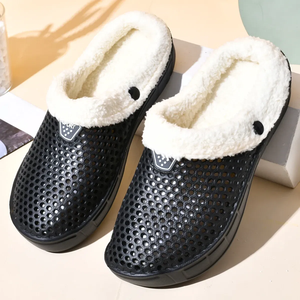 Color: GRAY, Shoe Size: 46 - Couple Style Men's and Women's Cotton Slippers Winter Warm Plus Velvet Thickened Clogs Mule Shoes