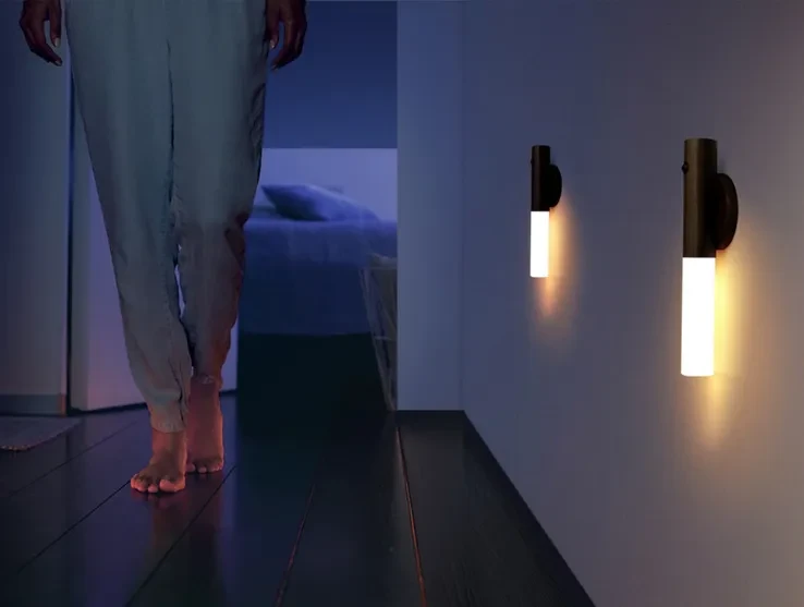 Magnetic Wood Wireless Night Light Corridors