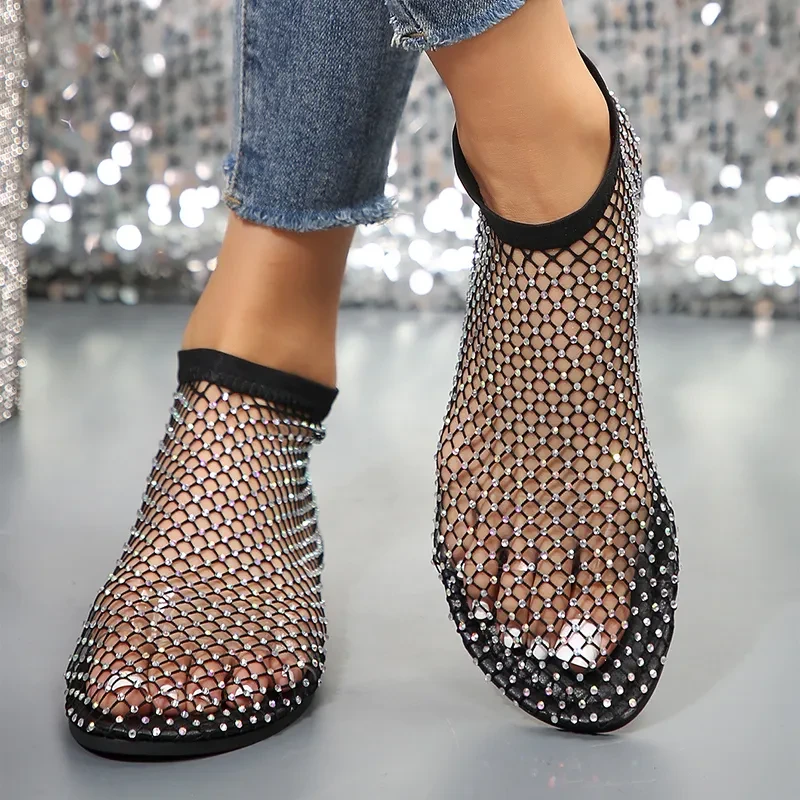 Hollow Flat Sandals With Rhinestone Design