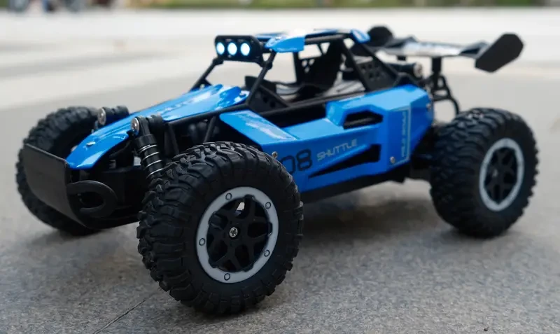 1:16 2.4G Remote Control Car, High-Speed Up To 20 Km/h, All Terrain Off-Road Electric Toy Car, Christmas, Halloween, Thanksgiving Day Gift