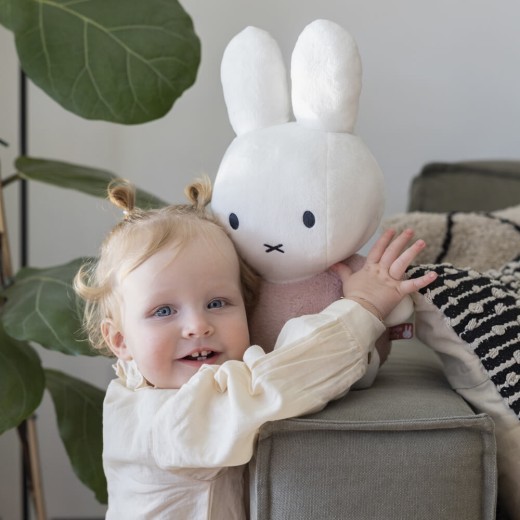 Miffy Fluffy Cuddle Plush Pink Large