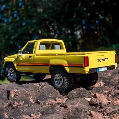 Simulation Off-road Remote Control Electric Vehicle Model