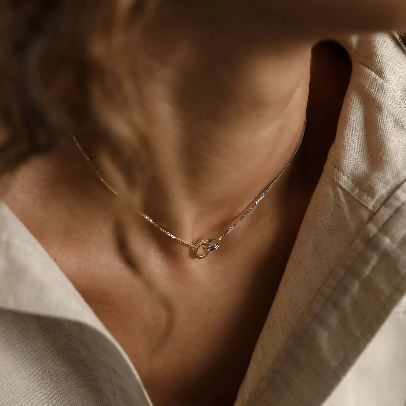 Titanium Steel High Color Retention Eternal Ring Asymmetric Stitching Necklace