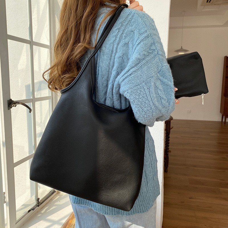Solid Color Lightweight Pu Soft Leather Hand Bag