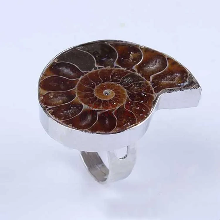 Natural Stone Snail Boys And Girls Fashion Eye-catching Ring