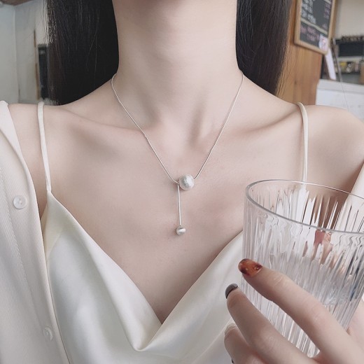 European And American Geometric Clavicle Chain