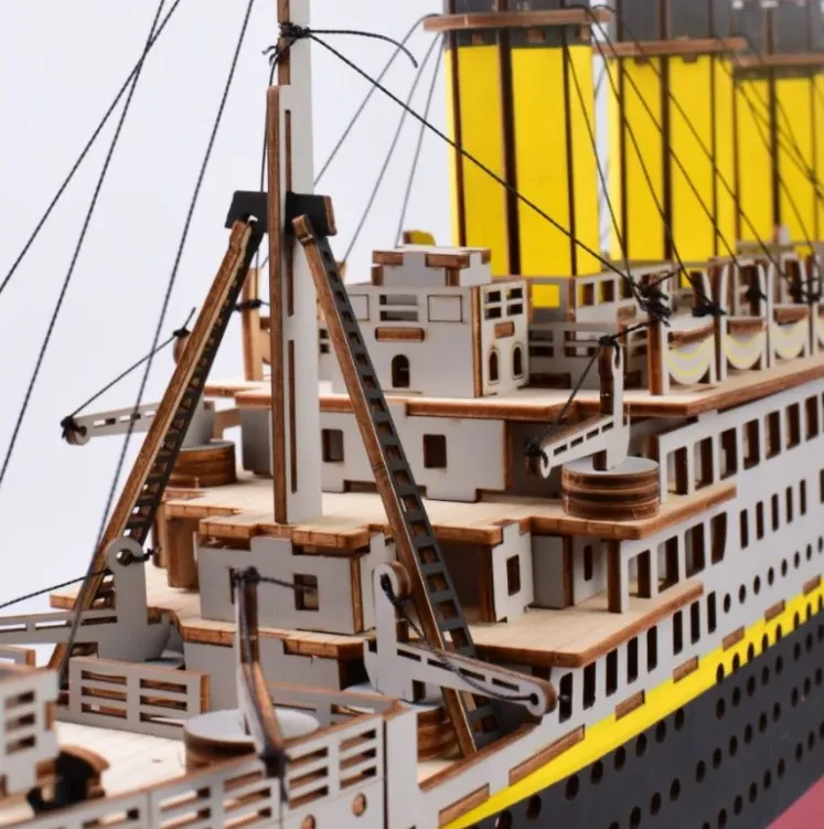Titanic 3D Jigsaw Puzzle Laser