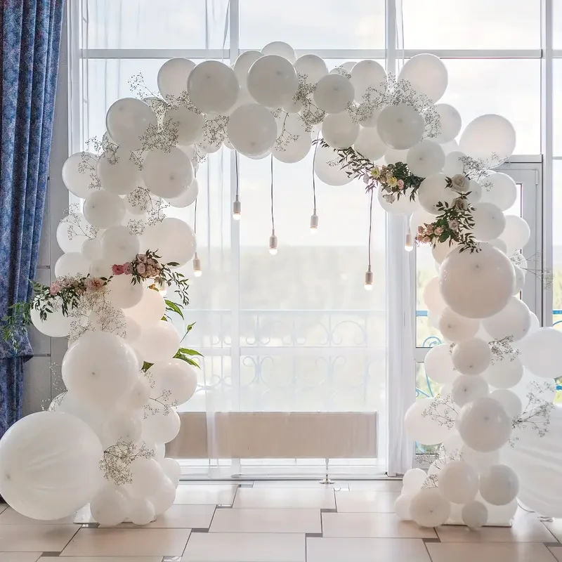 Elegant White Metal Wedding Arch Stand