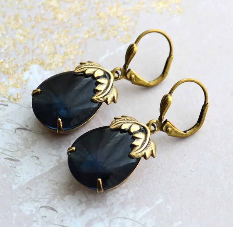 Leaves Stylish Pendant Earrings For Women