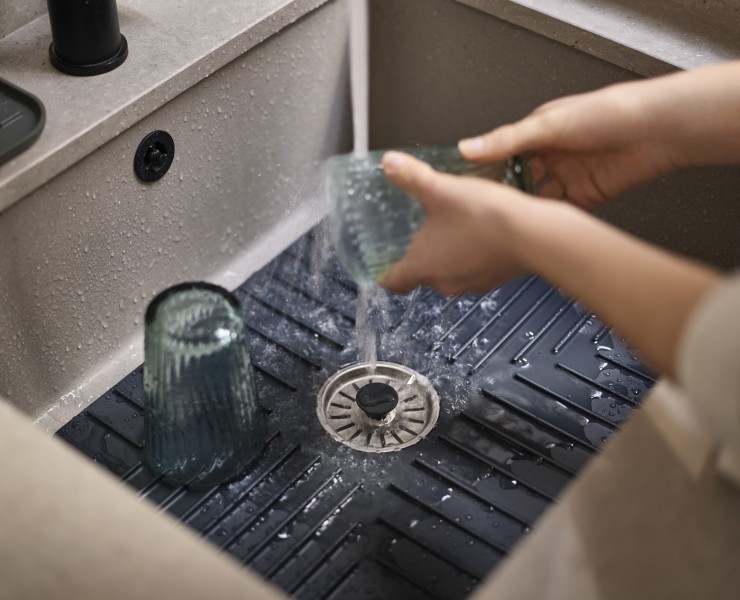 SinkShield Sink Saver - Large - Joseph Joseph