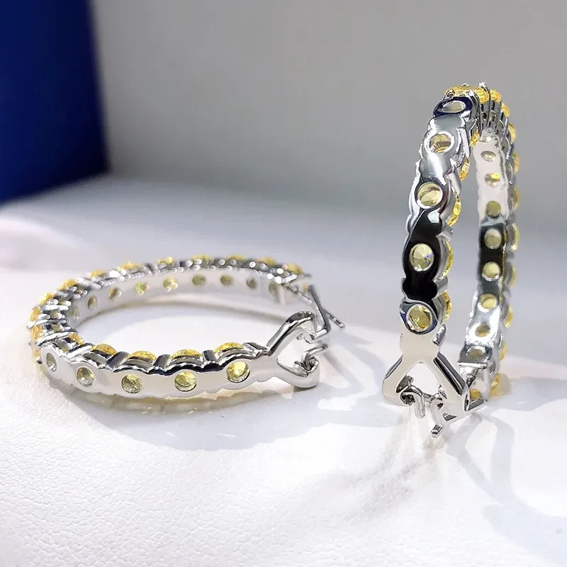 S925 Sterling Silver Inlaid 40 High Carbon Diamond Yellow Diamond Simple Ear Clip