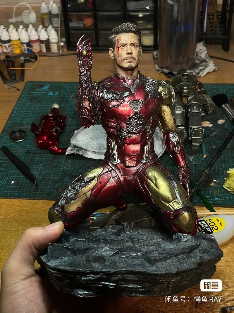 Iron Man Mk85 Snap Kneeling Statue Avengers Endgame Anime Figure