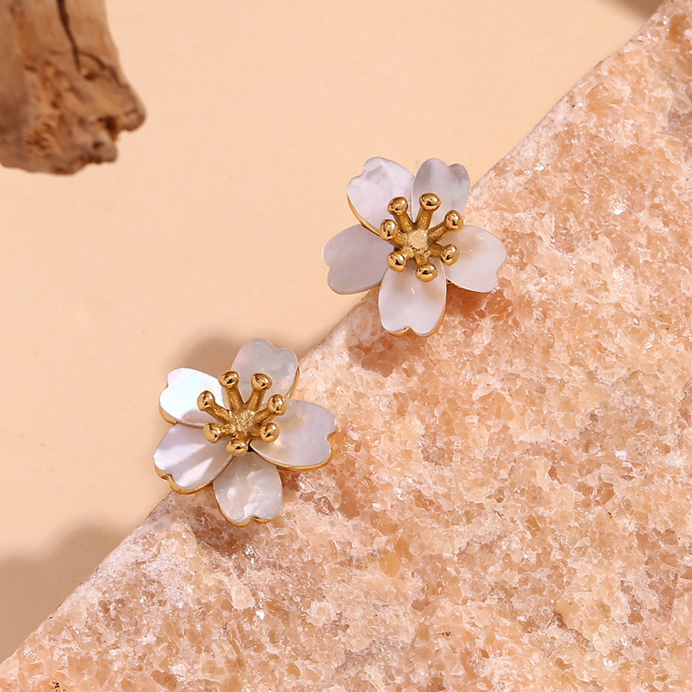 European And American Fashion Special-interest Retro Graceful Earrings