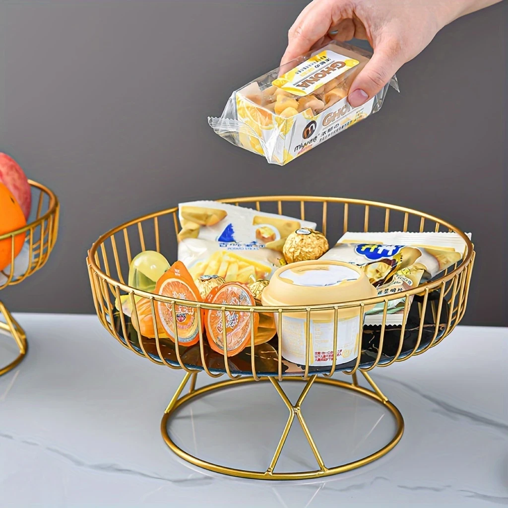 European-Style Metal Fruit Basket