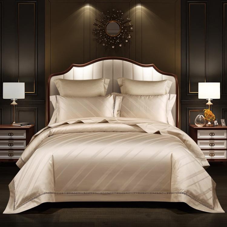 Exclusive Bedding Set