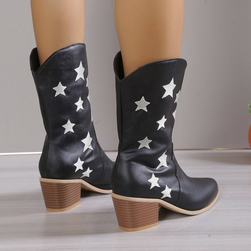 Embroidered Winter Knight Boots: Western Elegance