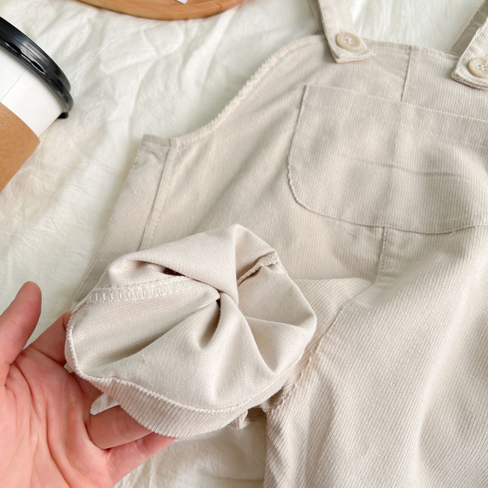 INS Pop Spring And Autumn Infant Simple Plaid Corduroy Overalls