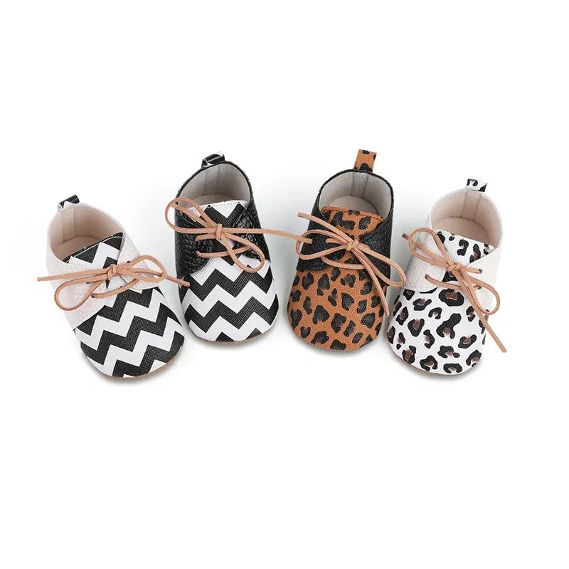 Color: WHITE, Shoe Size: 1 - Toddler Soft Bottom Non-Slip First Walkers Baby Boys Girl Solid Leather Shoes Newborn Retro Leopard Print Bowknot Design Sneaker