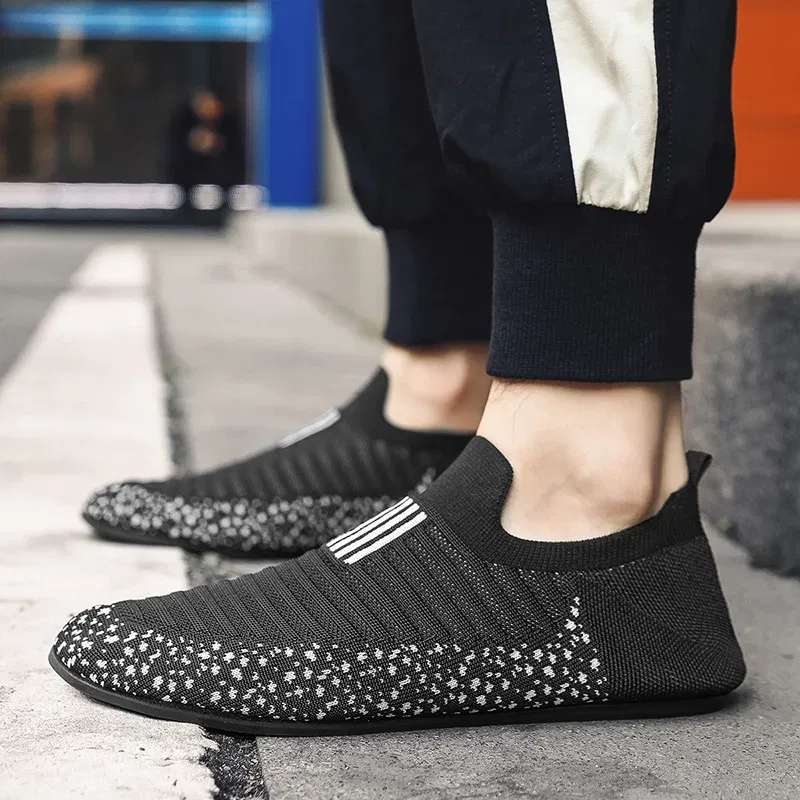 Color: Beige, Shoe Size: 41 - MAEDEF Mens Shoes Comfortable Casual Shoes Men Home Slippers Lightweight Breathable Walking Moccasins Thin Bottom House Shoes