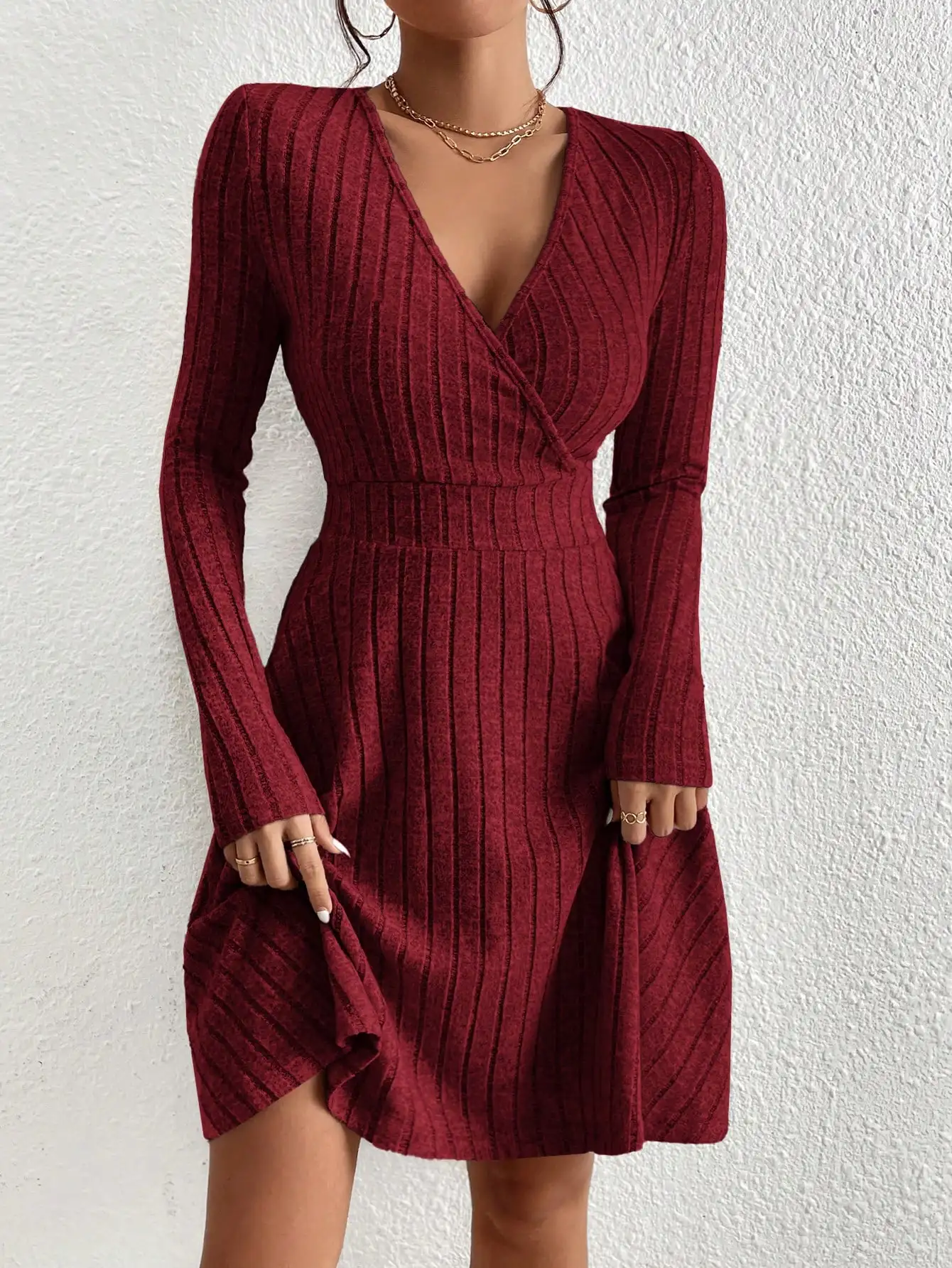 Color: Claret, Size: XS - Autumn and Winter New V-neck Sexy Waistline A-line Umbrella Skirt Big Swing Long-sleeved Knit Dress