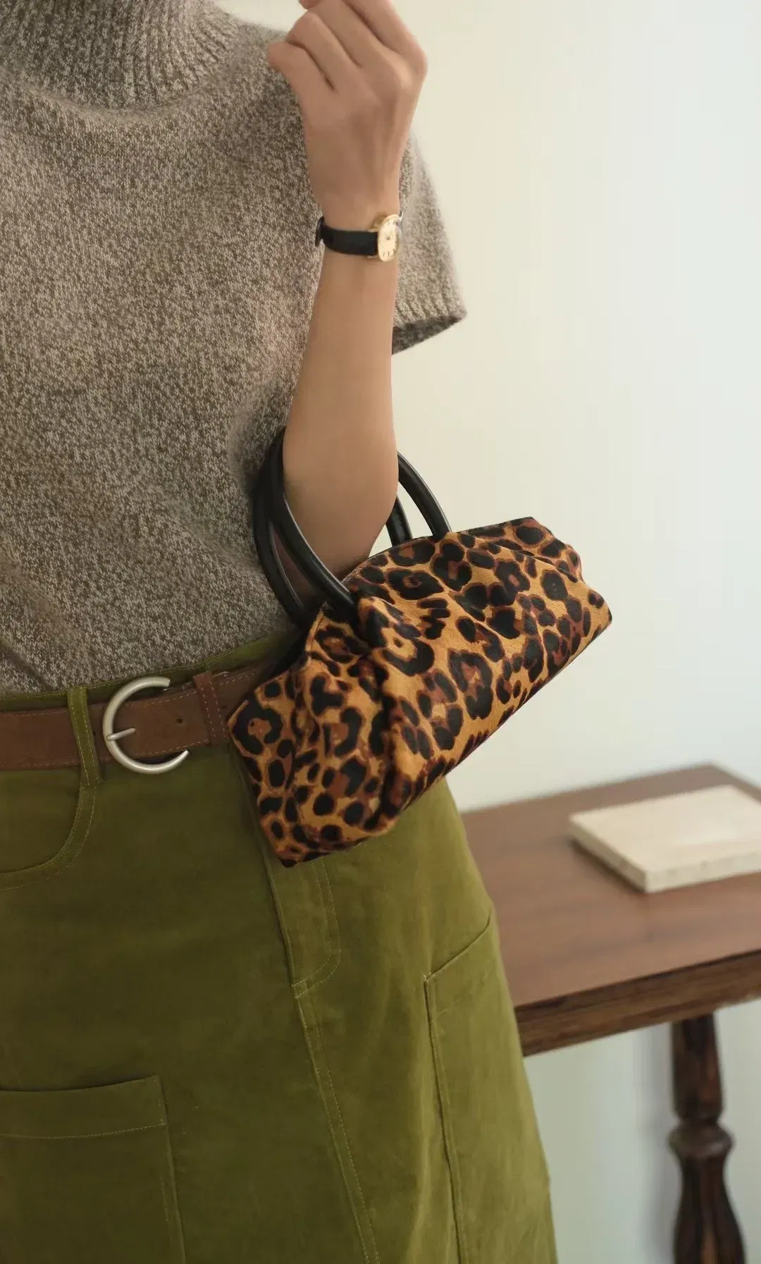 Color: Beige, Size: (20cm