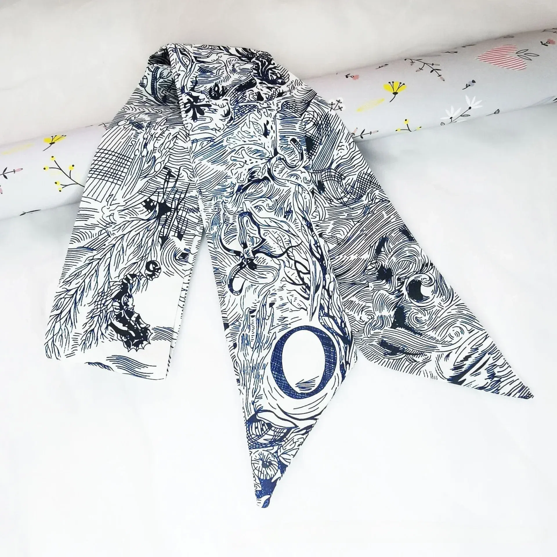Color: WHITE, Size: XXS - Fashion Skinny Scarf Women Luxury letter Printing Tie Bag Handle Ribbon Hair Band Women's Headscarf New Lady Design Silk Scarves