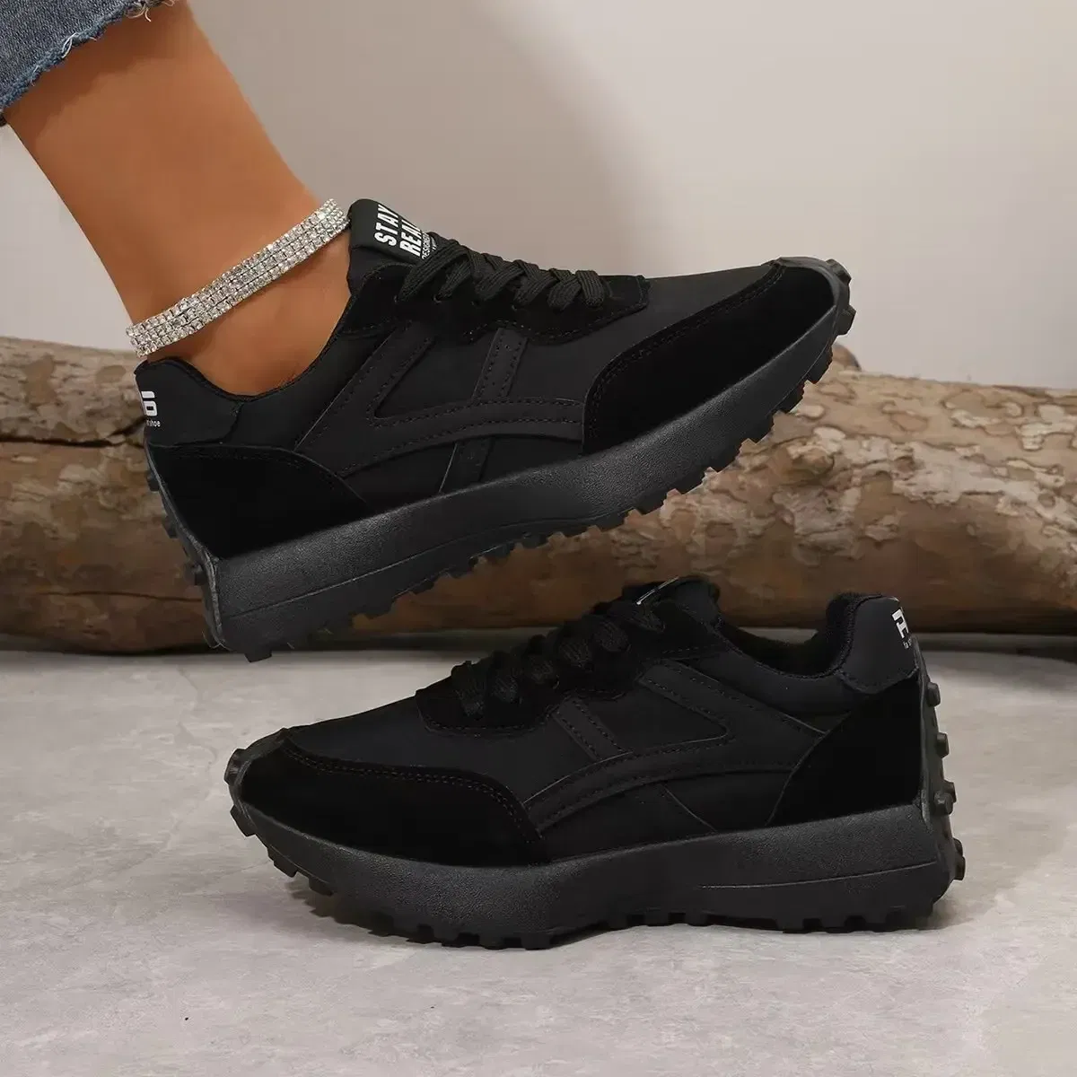 Color: Beige, Shoe Size: 39 - Women Sneakers Leather Luxury Platform Shoes New Fashion Leisure Light Anti-slip Black Running Shoe Fashion Designer Women Shoes