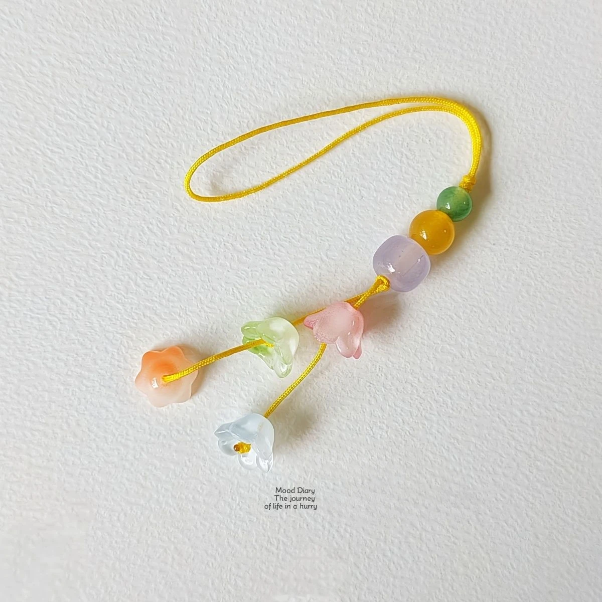 Classic China Phone Charms Lanyard Cute Flower Anti Lost Rope Pendant Key Chain Cases For CCD Camera iPhone 12 Airpods New Y2K