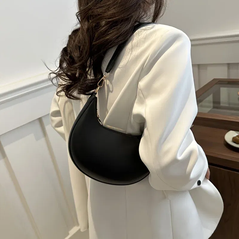 Color: Coffee - New Fashionable High-end Moon-shaped Baseball Bag, Showing Luxury, Women's Single Shoulder Bag