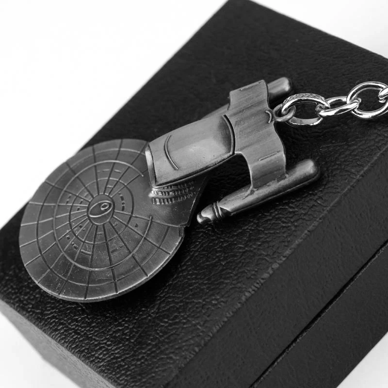 Color: Yellow, Ships From: CHINA - Disney Star Wars Keychain Key Ring Spaceship Darth Vader Robot BB 8 Metal Pendant Cool Movie Jewelry For Men Car Key Chain
