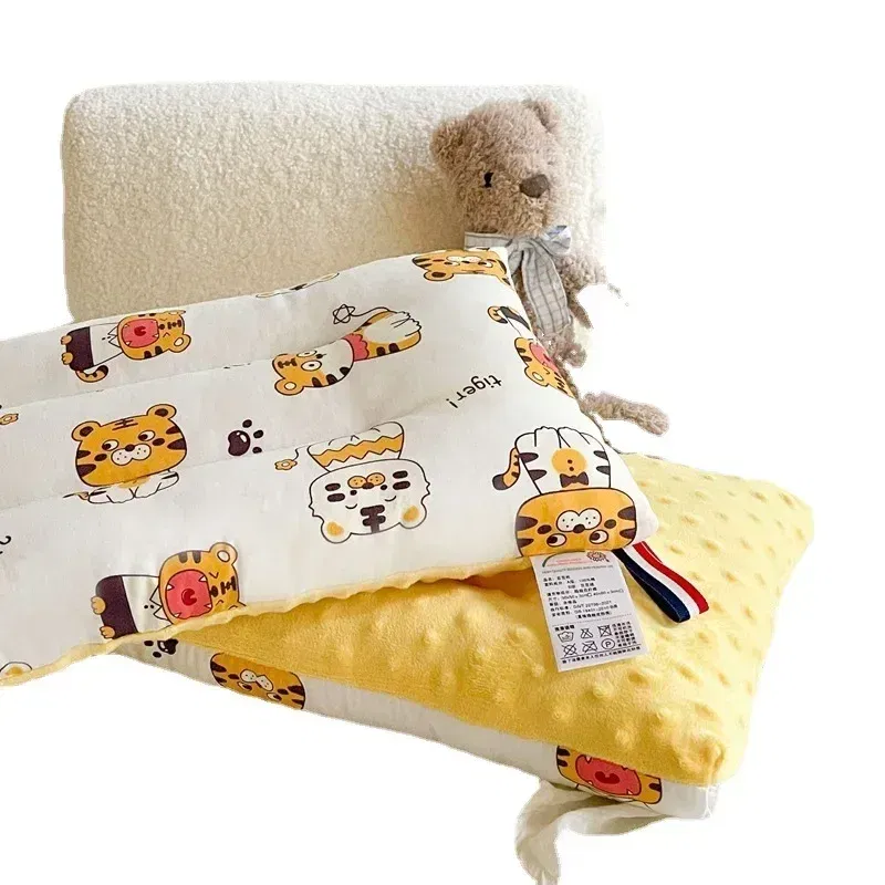 Color: WHITE - Soft baby pillow Comfortable velvet newborn pillow Baby sleep headrest Breathable baby pillow Mom's Love
