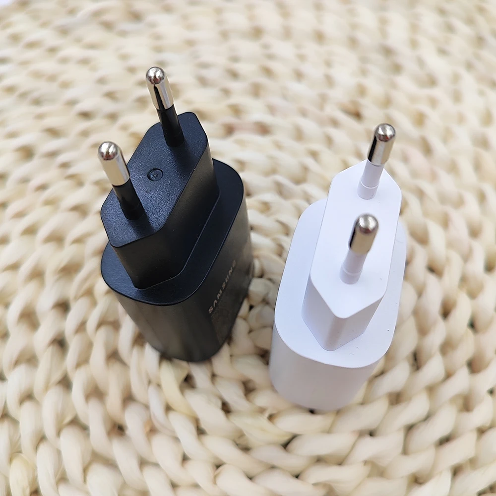 Plug Type: BR - Samsung W25 Flip 5G 25W Super Fast Charger PD Usb Type C Adapter Cargador For SAMSUNG Galaxy S25 S24 Ultra Plus S23 FE A05S M54