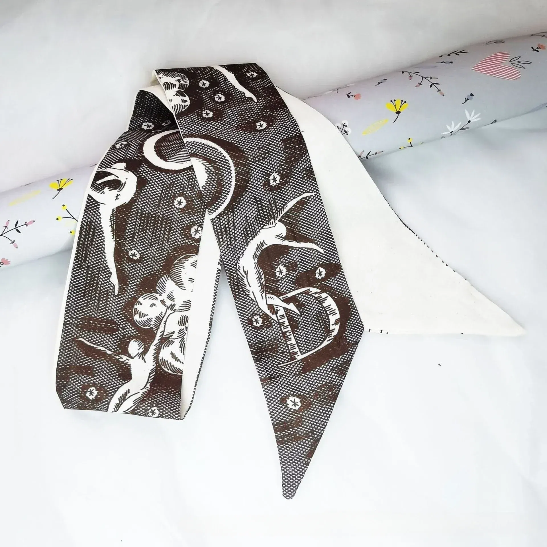 Color: Brown, Size: XXS - Fashion Skinny Scarf Women Luxury letter Printing Tie Bag Handle Ribbon Hair Band Women's Headscarf New Lady Design Silk Scarves