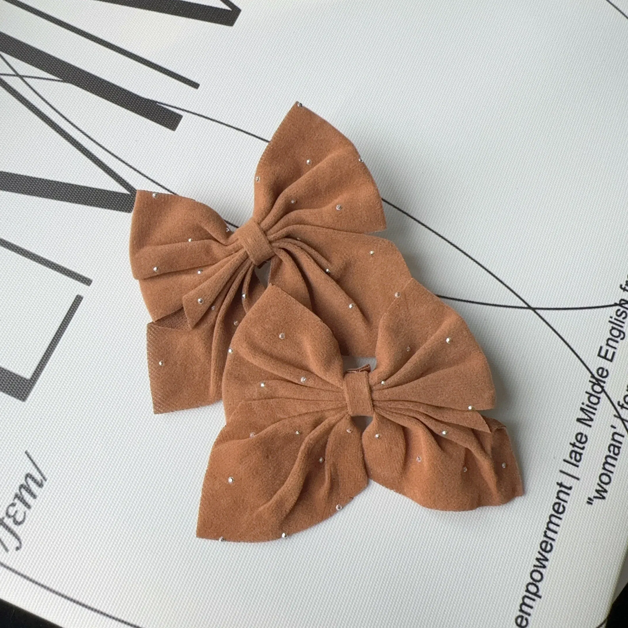 Color: Desert Camouflage - 2Pcs Starry Dots Red Velvet Bow Hair Pins Hair Clips Kids Girls Fashion Christmas Barrettes Ponytail Holder Headwear Accessories