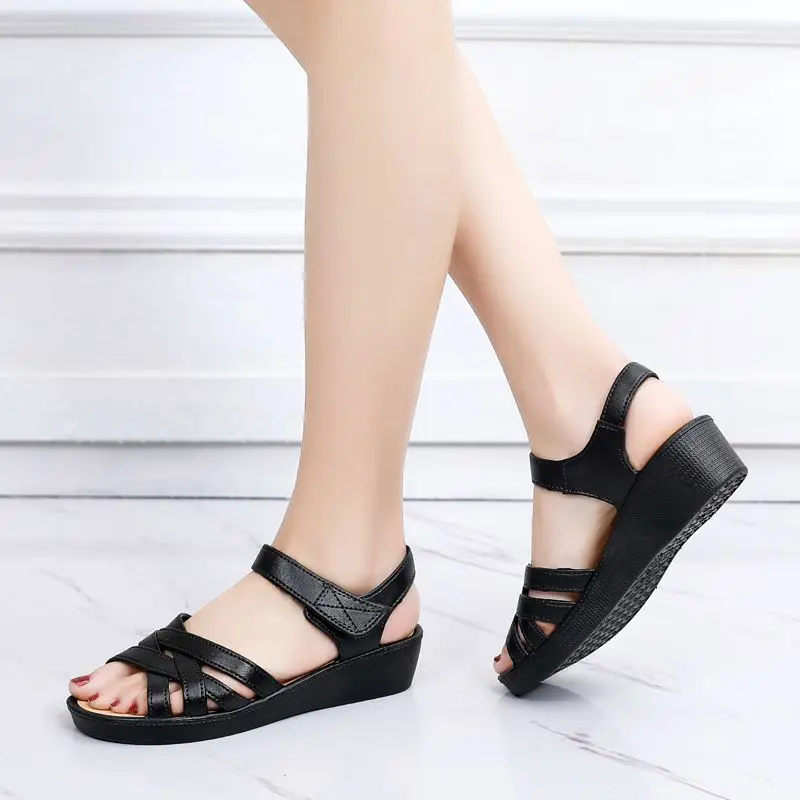 Color: Blue, Shoe Size: 38 - Mother Sandals Summer Soft Soled Middle-aged and Elderly Non-slip Work Shoes 4cm Wedges Flat Grandma Shoes To Wear Outside