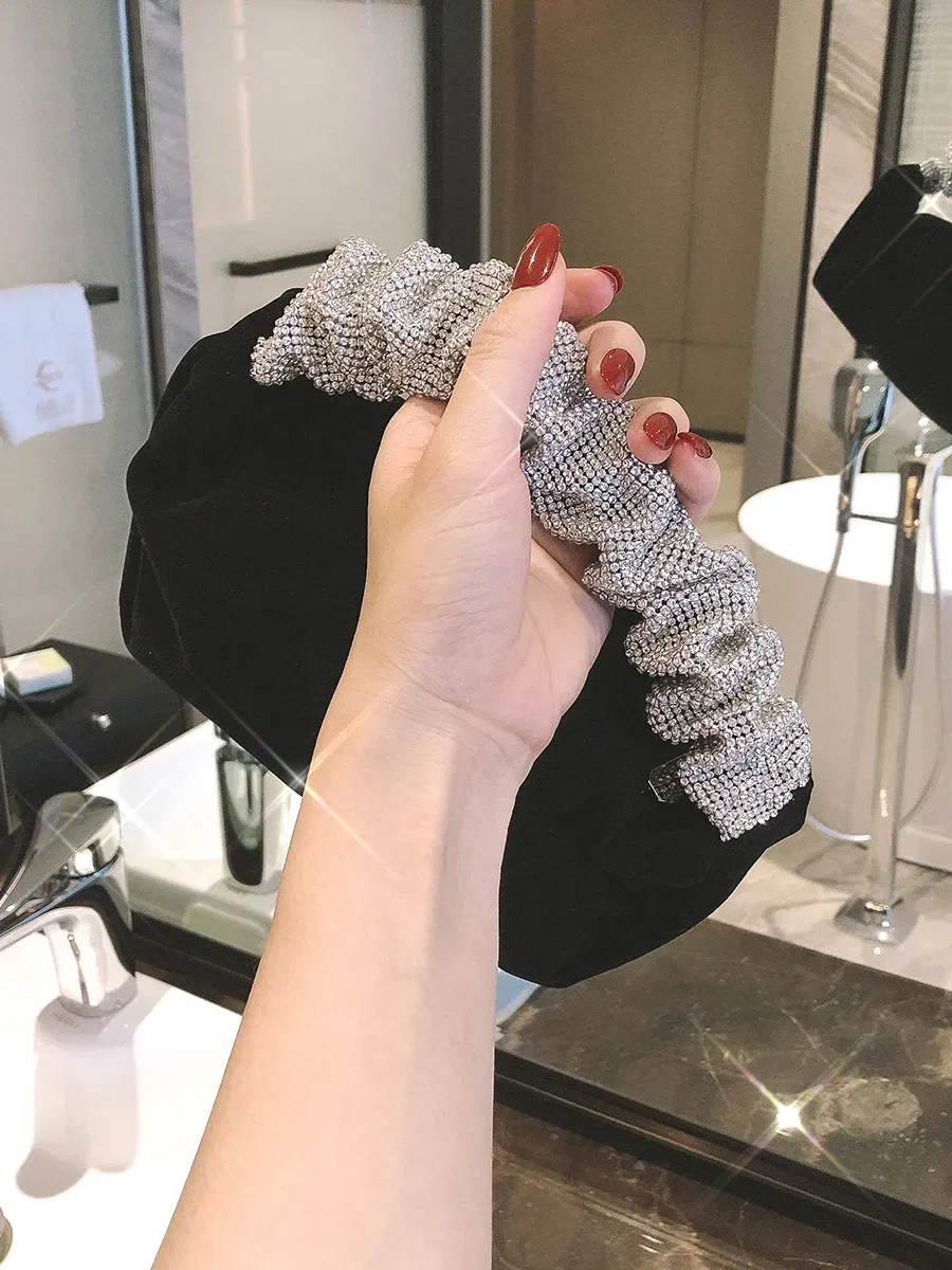 Formal Velvet Evening Clutch For Women Rhinestone Wedding Handbags Stylish Prom Cocktail Party Mini Purse Black
